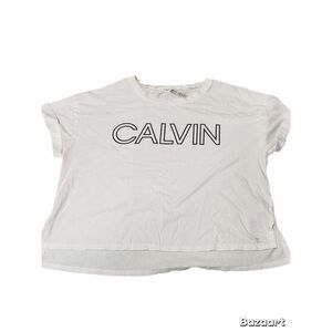 Calvin Klein Logo top. Size medium. ￼